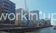 Hamburg Hafencity Büro mieten Elbe Hafen workinup.de Elbphilharmonie Neubau Terrasse Makler (4).jpg
